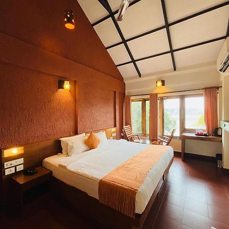Wayanad Silverwoods Forest Resort & Spa Padinjarathara Exterior photo